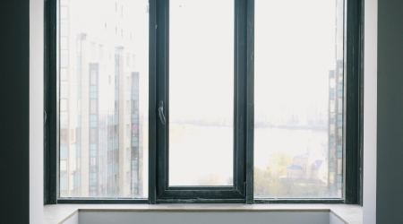 Vitrage achter de radiatoren